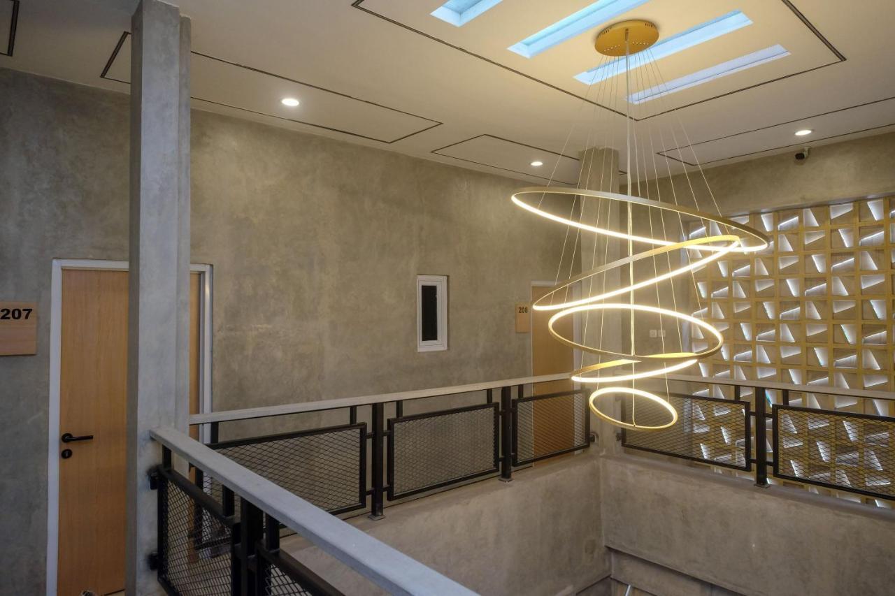 Urbanview Hotel Syariah Artamara Tegal By Reddoorz Extérieur photo