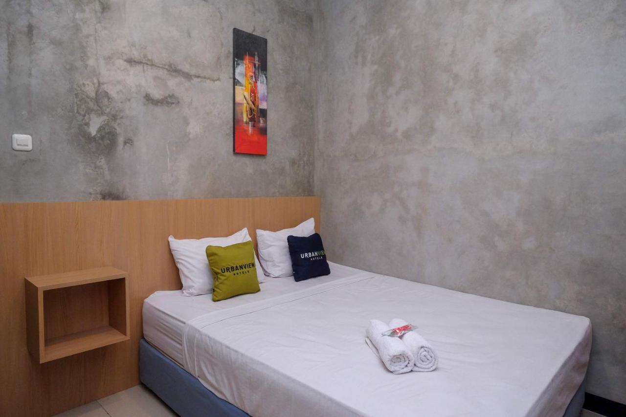 Urbanview Hotel Syariah Artamara Tegal By Reddoorz Extérieur photo